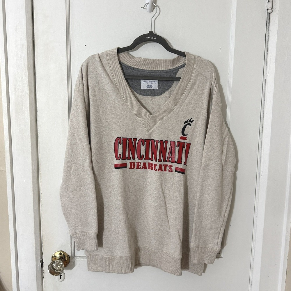 Champion Cincinnati Bearcats V-Neck Sweatshirt Oatmeal Heather Womens L
